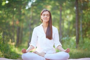 Exploring Mindfulness Techniques: Meditation, Deep Breathing, and Everyday Practices